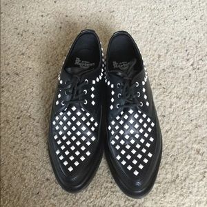 NWOT Dr. Martens Willis Stud Creepers, M 10/W 11